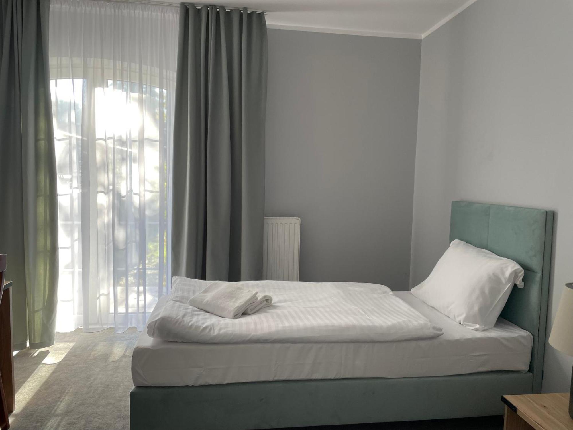 Palac Potockich W Bedlewie Bedlewo Exterior foto